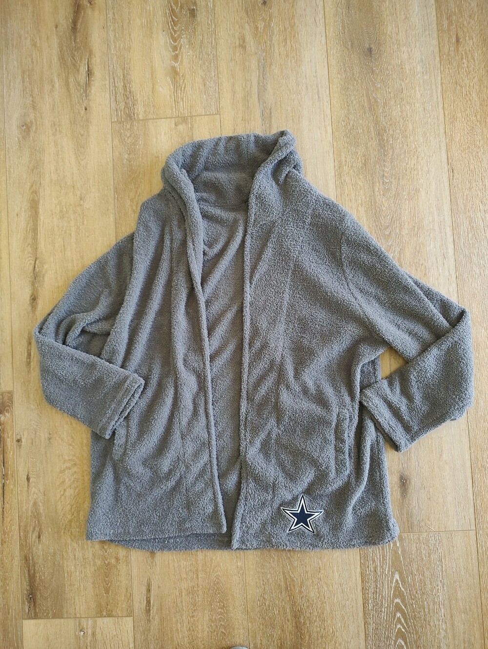 Dallas Cowboys NFL Team Apparel Fleece Star Gray Cardigan With Pockets L